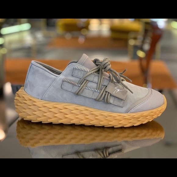 Giuseppe Zanotti Other - giuseppe zanotti BNIB textured sole suede lowtops